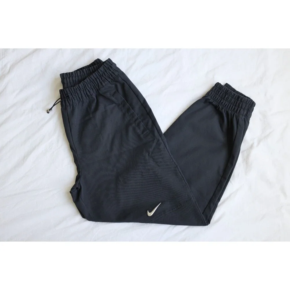 Nike Sportswear Jogger Pants Men’s Medium Chrome Swoosh Track Pants CZ8909-010